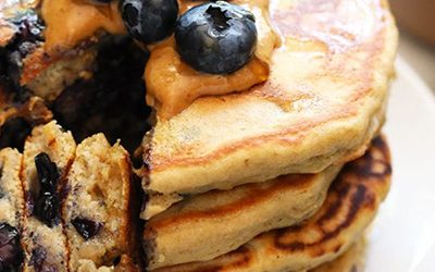 Blueberry Protein Pancakes & Vegan Cream