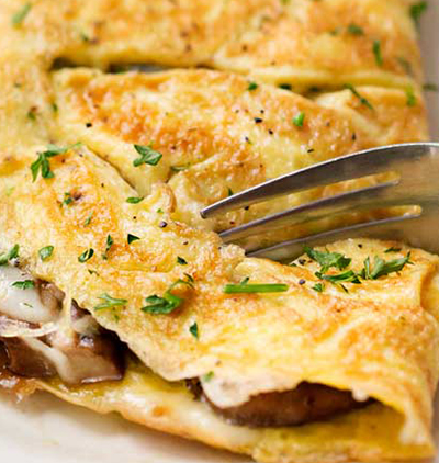 cheese spinach and mushroom omelette